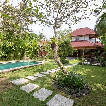 Villa Poppy Seminyak מראה חיצוני תמונה