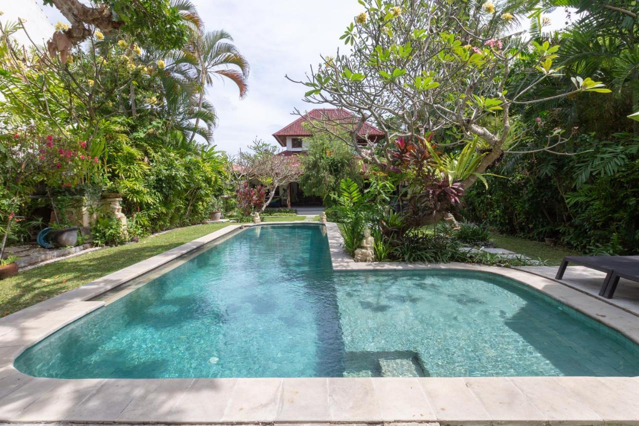 Villa Poppy Seminyak מראה חיצוני תמונה